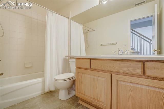 3250 Blackwood Place