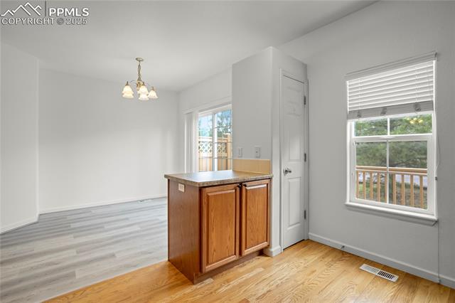 1118 Walters Point