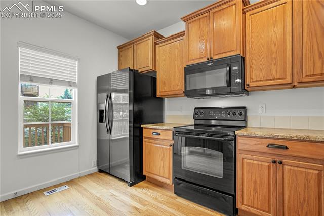 1118 Walters Point