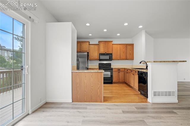 1118 Walters Point