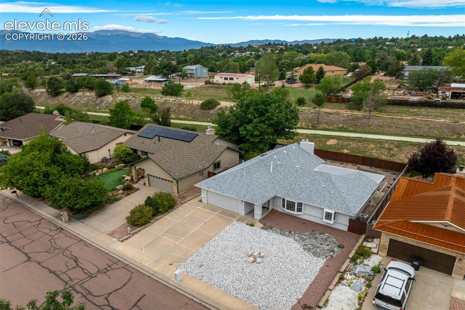 2170 Heatherdale Drive