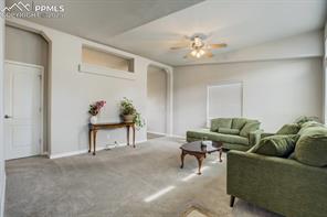 4536 Gray Fox Heights