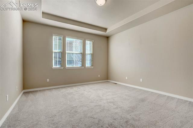 3323 Gladstone Creek Point