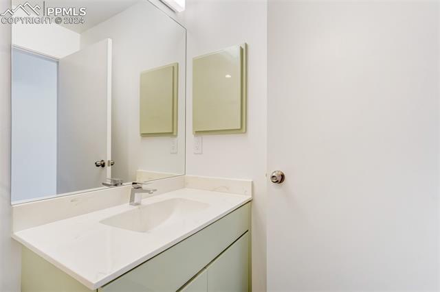 12725 Porcupine Lane