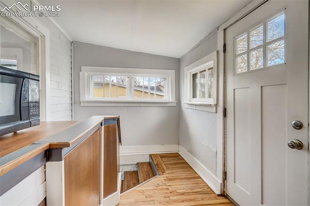 926 E San Miguel Street