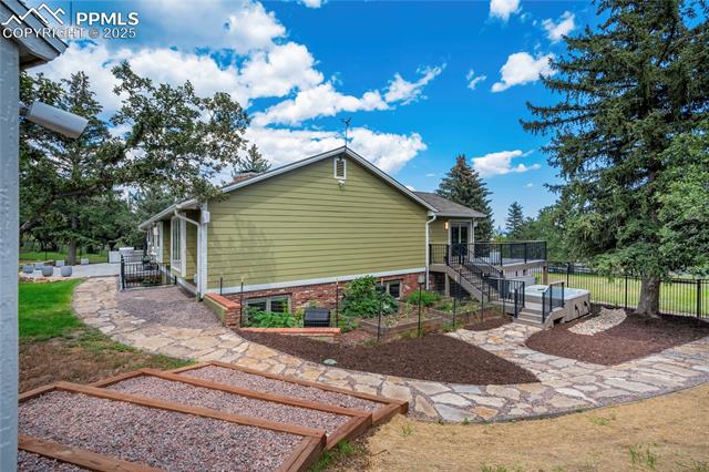 5 Penrose Boulevard
