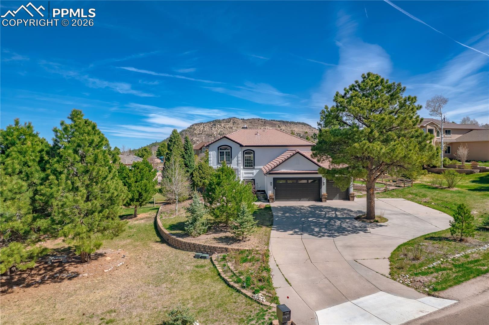 1520 Old Antlers Way
