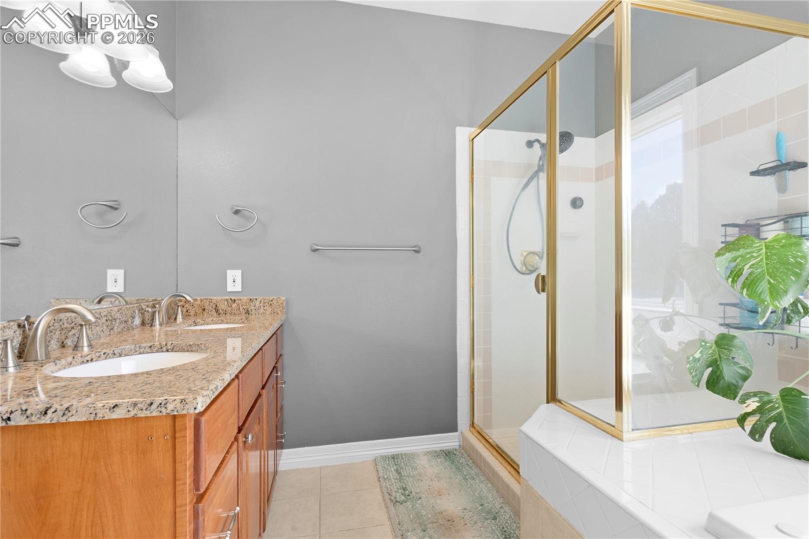 1520 Old Antlers Way