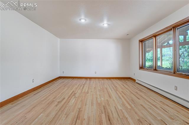 3572 White Bear Point