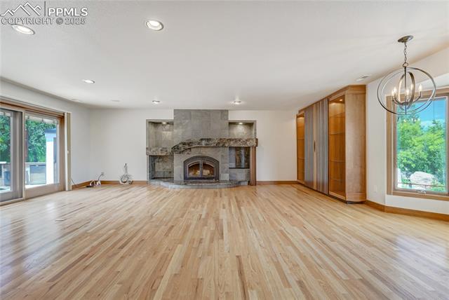 3572 White Bear Point