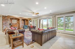 8535 Ryewood Trail