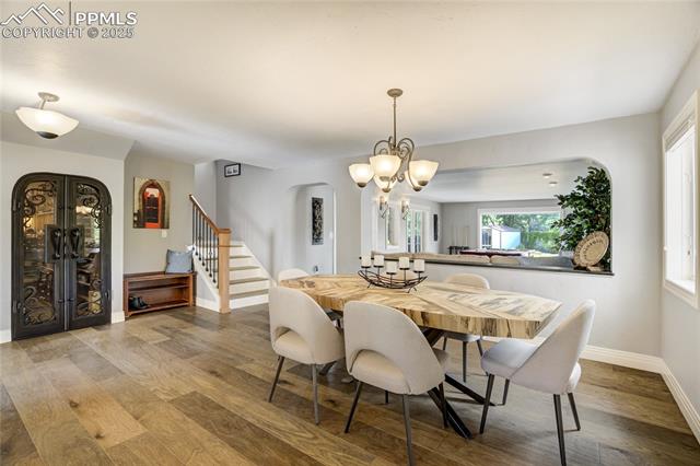 1932 El Parque Street