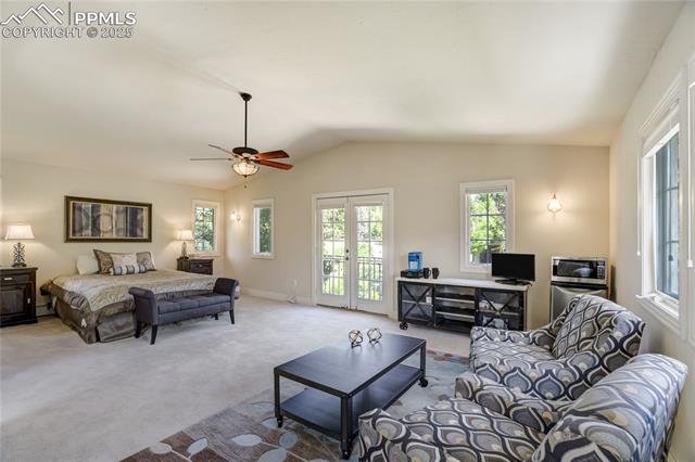 1932 El Parque Street