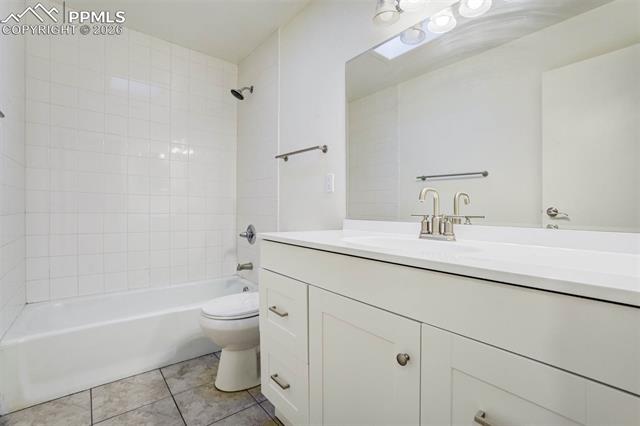 7240 Sullivan Circle