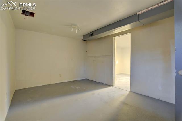 7240 Sullivan Circle