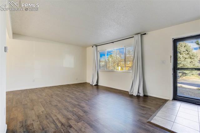 7240 Sullivan Circle