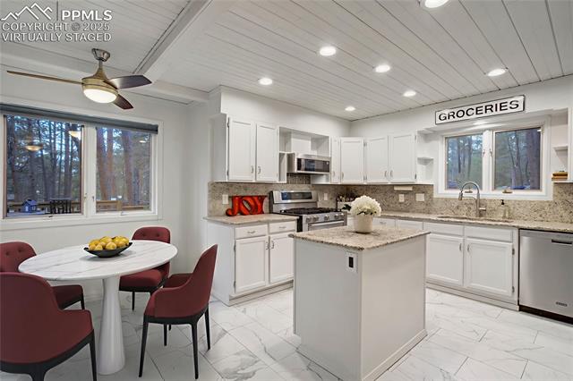 18045 Woodhaven Place