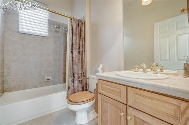 2012 Pine Mesa Grove E