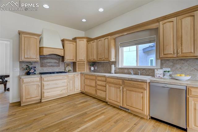 14330 Eagle Villa Grove