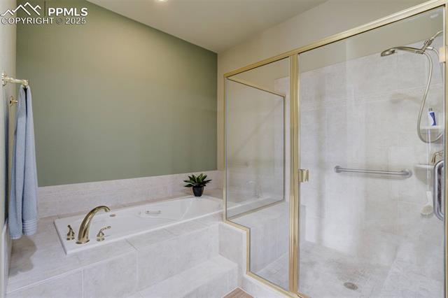 14330 Eagle Villa Grove