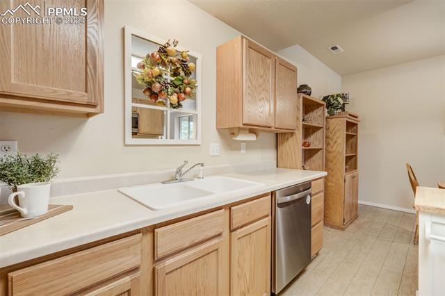 3020 Mandalay Grove 2