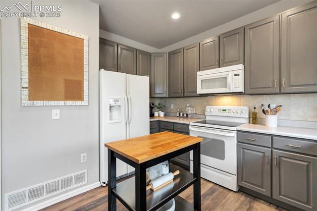 4149 Knollvale Drive