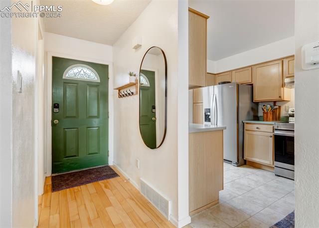 448 W Rockrimmon Boulevard E