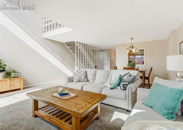 448 W Rockrimmon Boulevard E