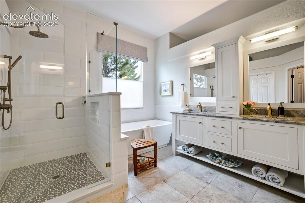 10127 Palisade Ridge Drive