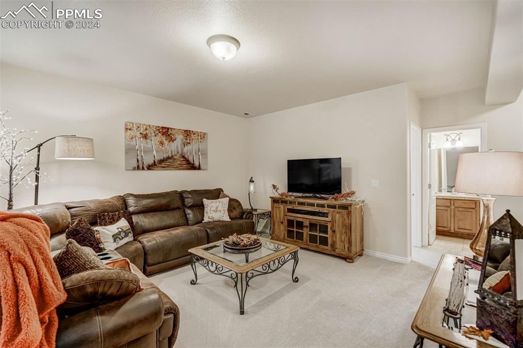 7685 Sierra Pine Drive