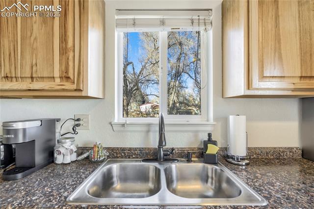 1633 N Chestnut Street