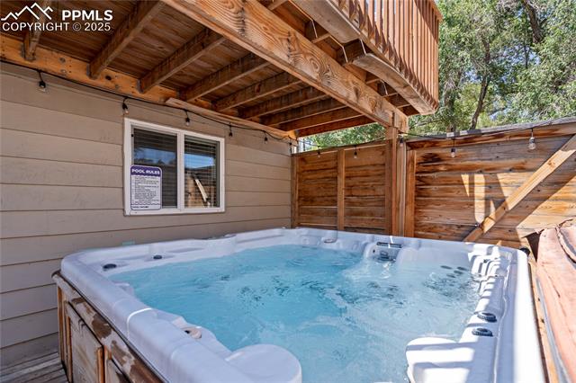 1633 N Chestnut Street