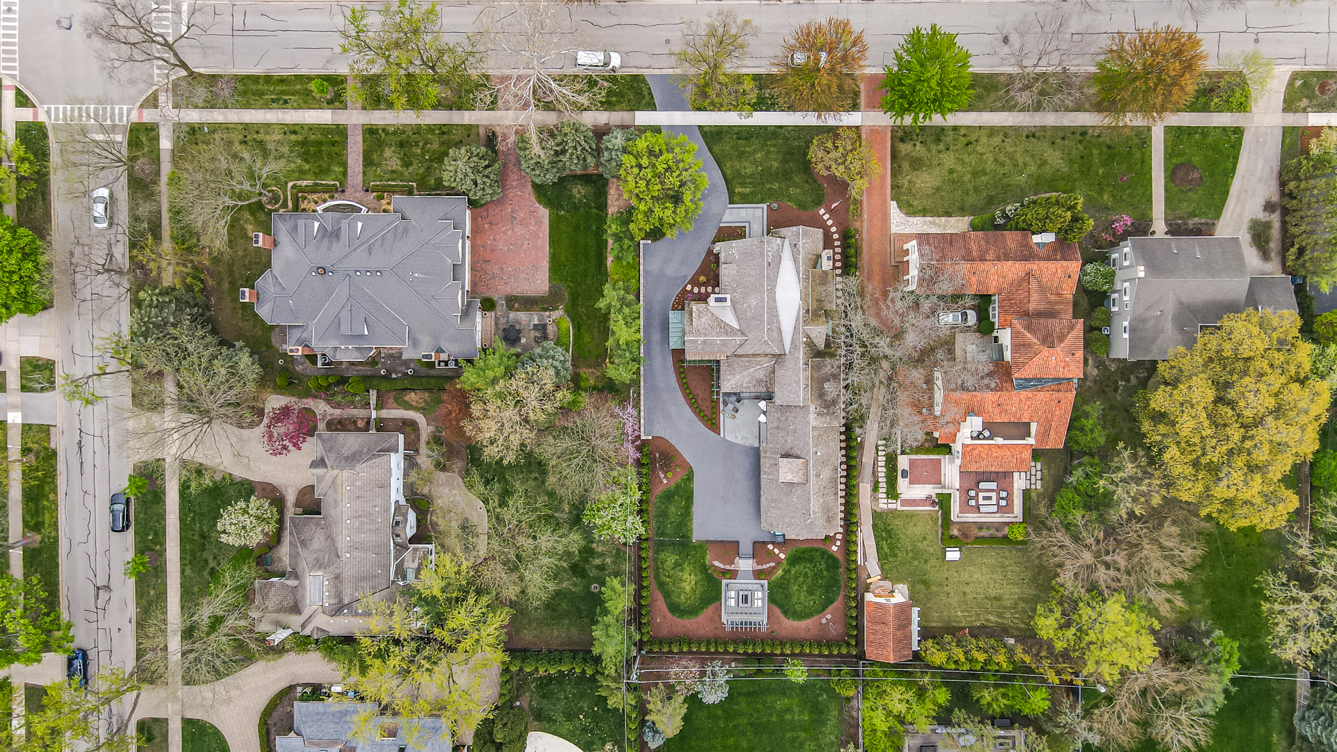 532 W North Street