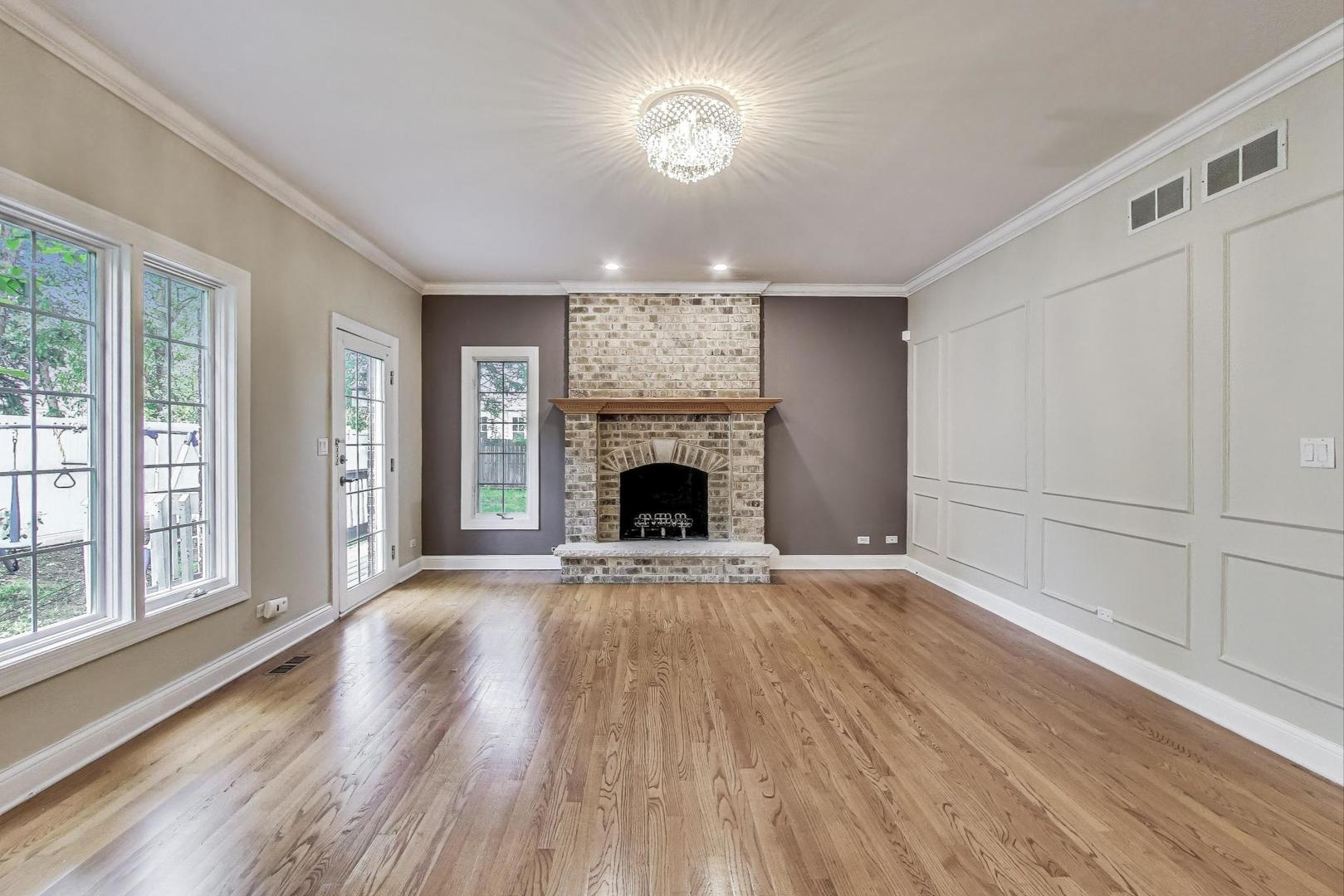 107 W 59th Street