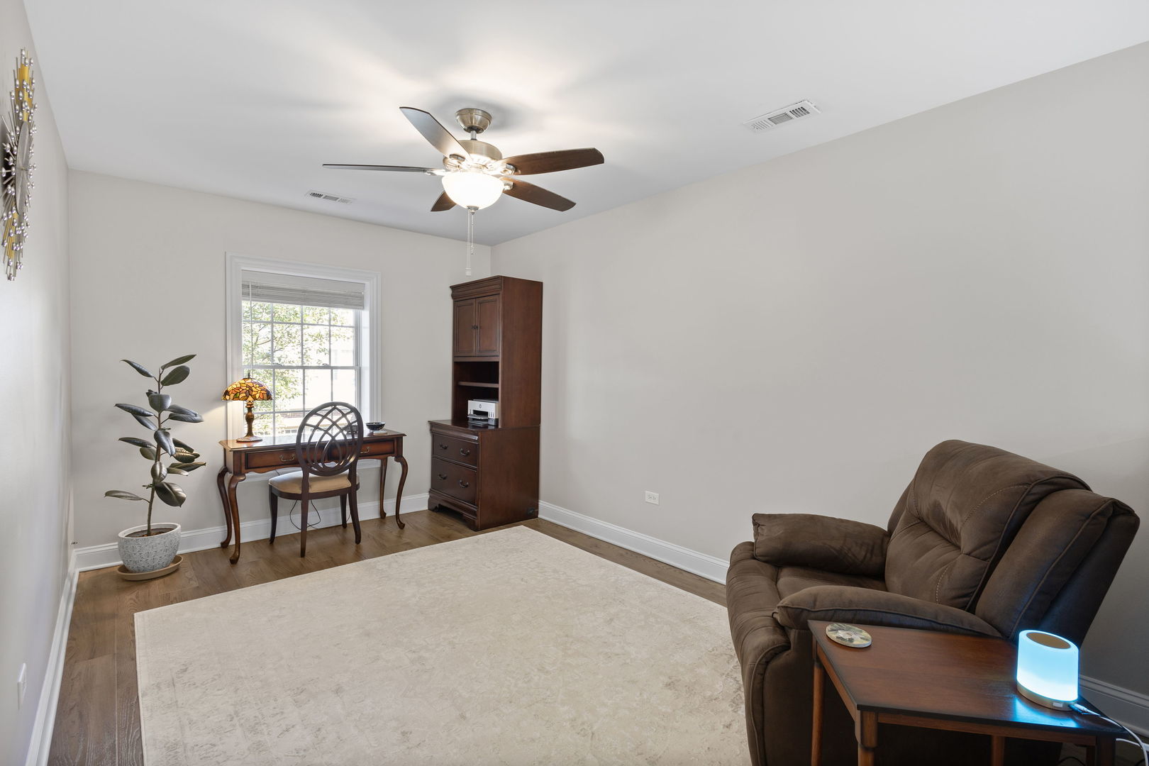 1205 CHARLESTON Court Unit: 1205