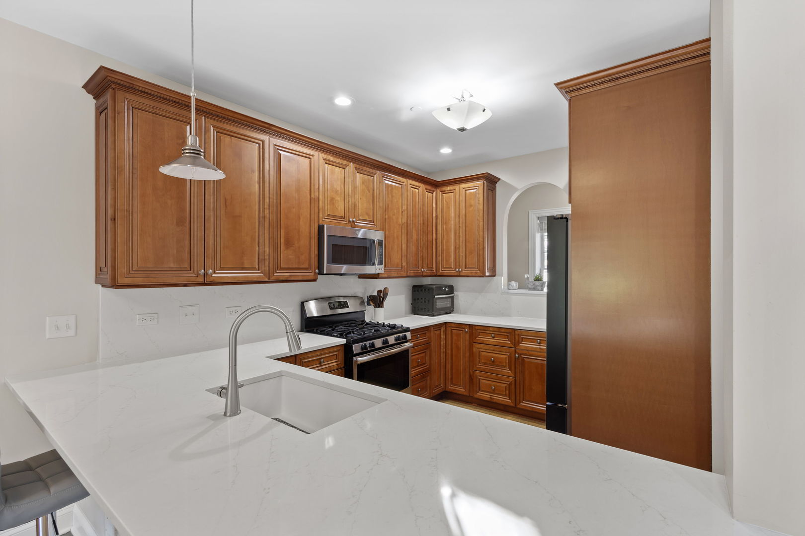 1205 CHARLESTON Court Unit: 1205