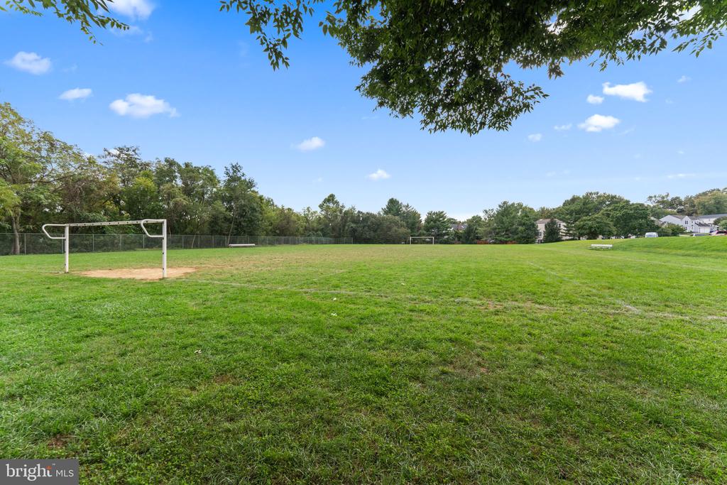 1111 ARLINGTON BOULEVARD 822