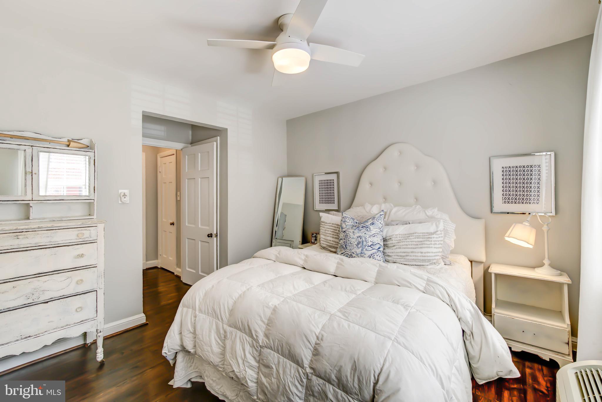 1804 W ABINGDON DRIVE 101