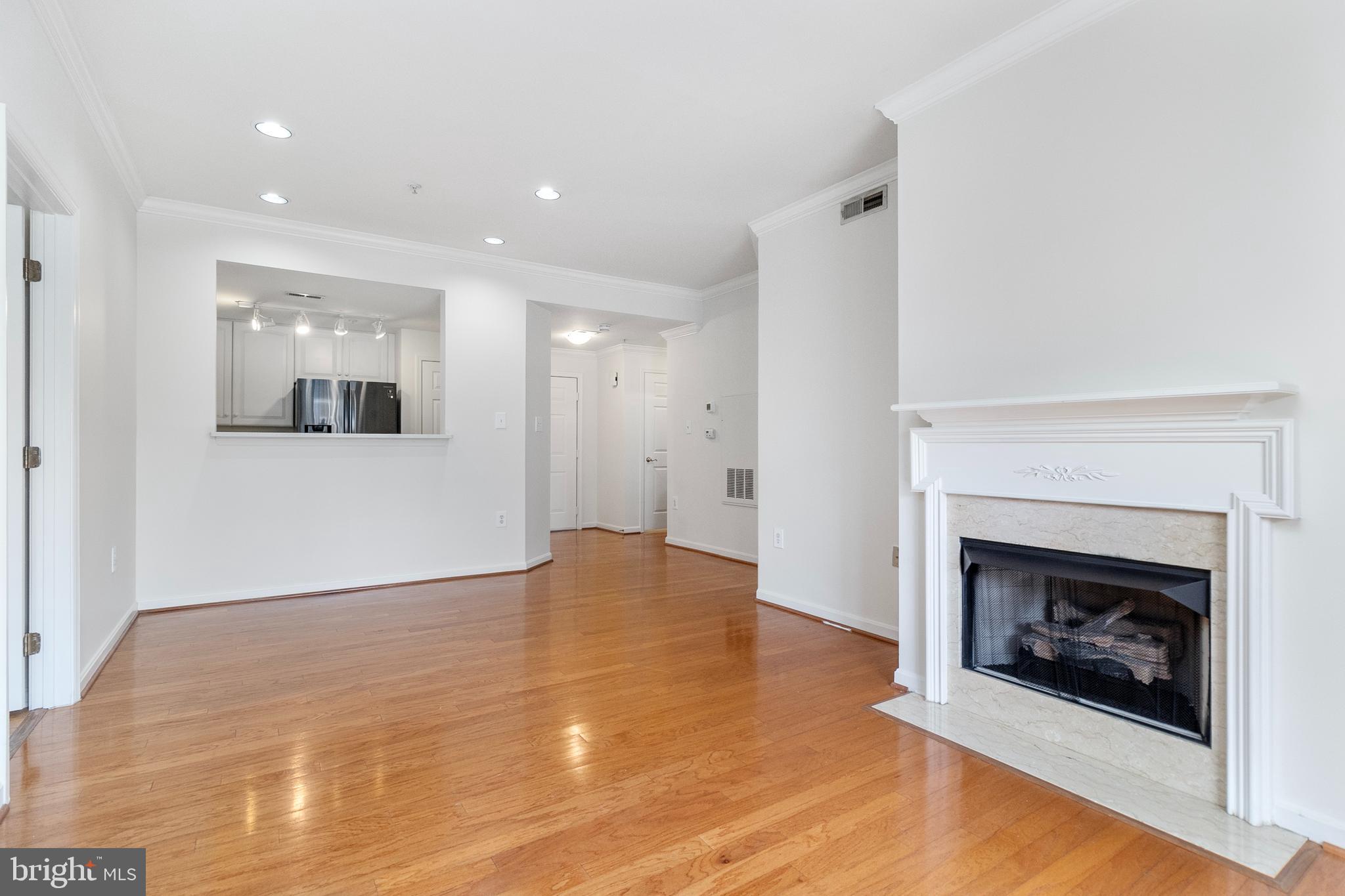 621 N SAINT ASAPH STREET 204