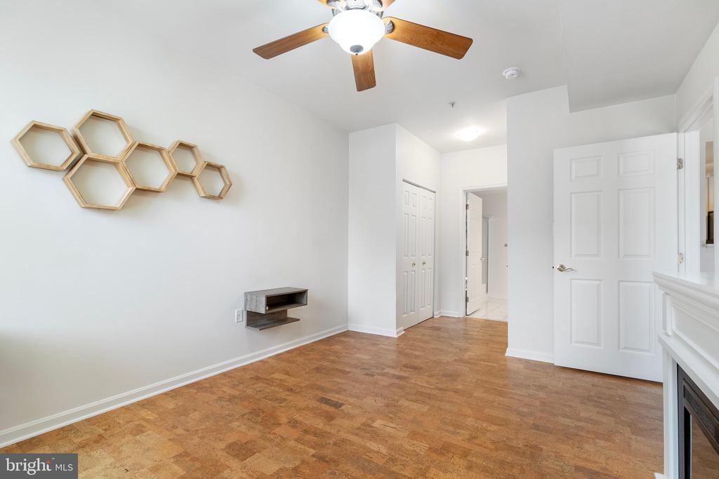 621 N SAINT ASAPH STREET 204