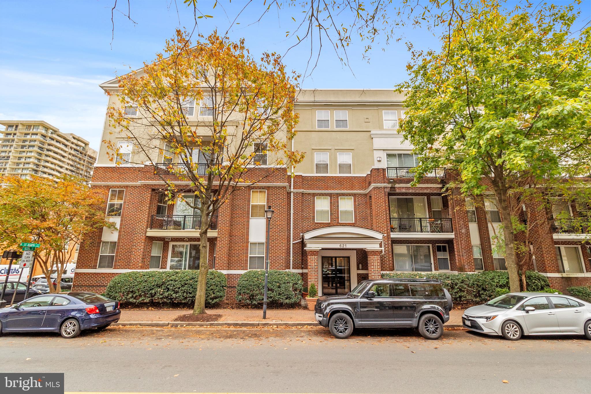 621 N SAINT ASAPH STREET 204