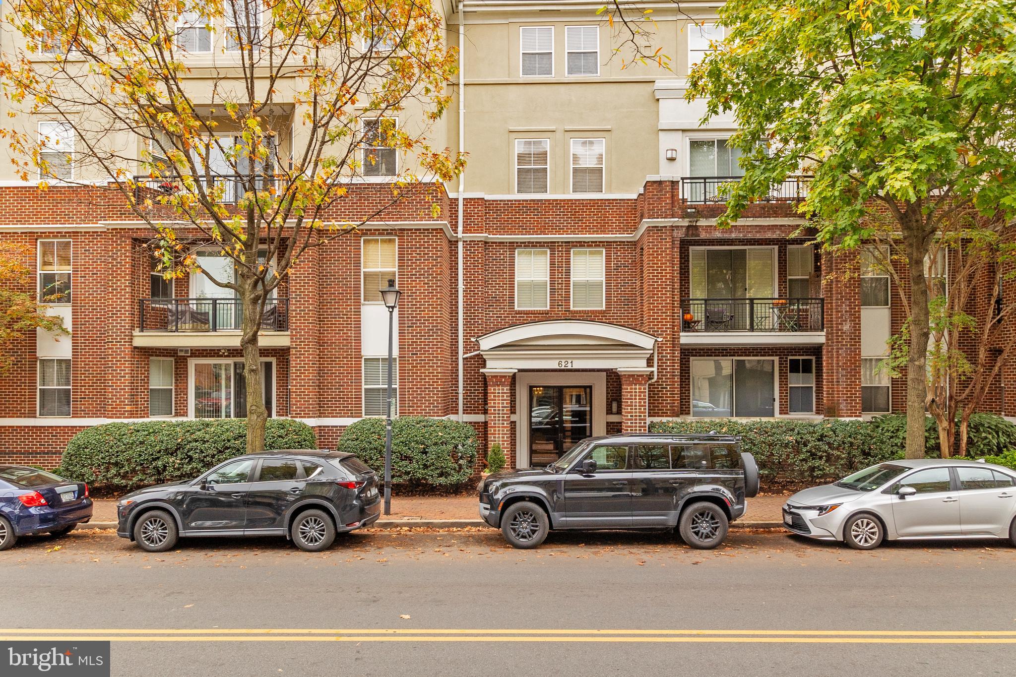 621 N SAINT ASAPH STREET 204