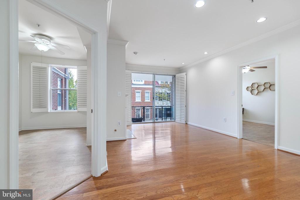 621 N SAINT ASAPH STREET 204