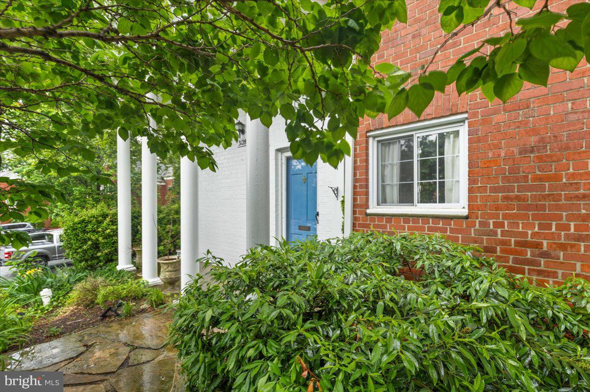3128 MARTHA CUSTIS DRIVE
