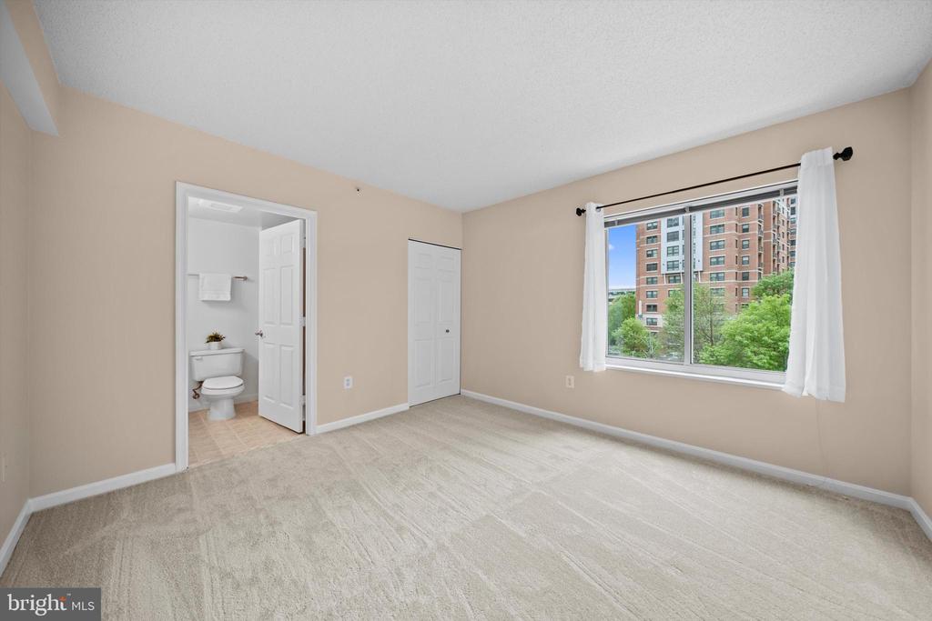 3101 N HAMPTON DRIVE 403