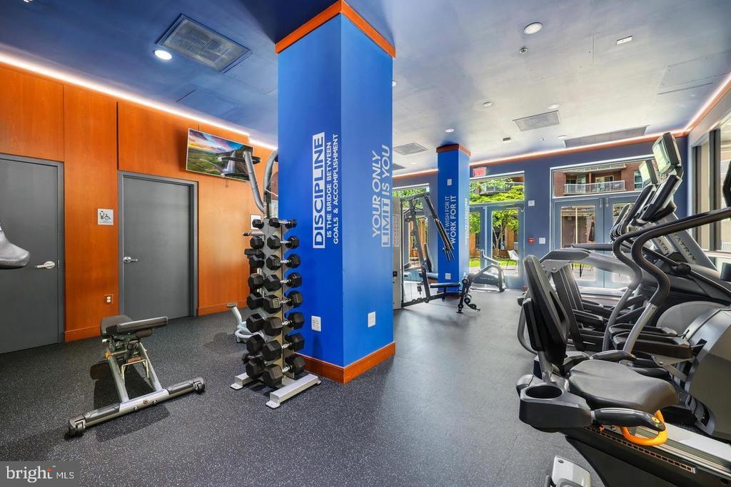 3101 N HAMPTON DRIVE 403