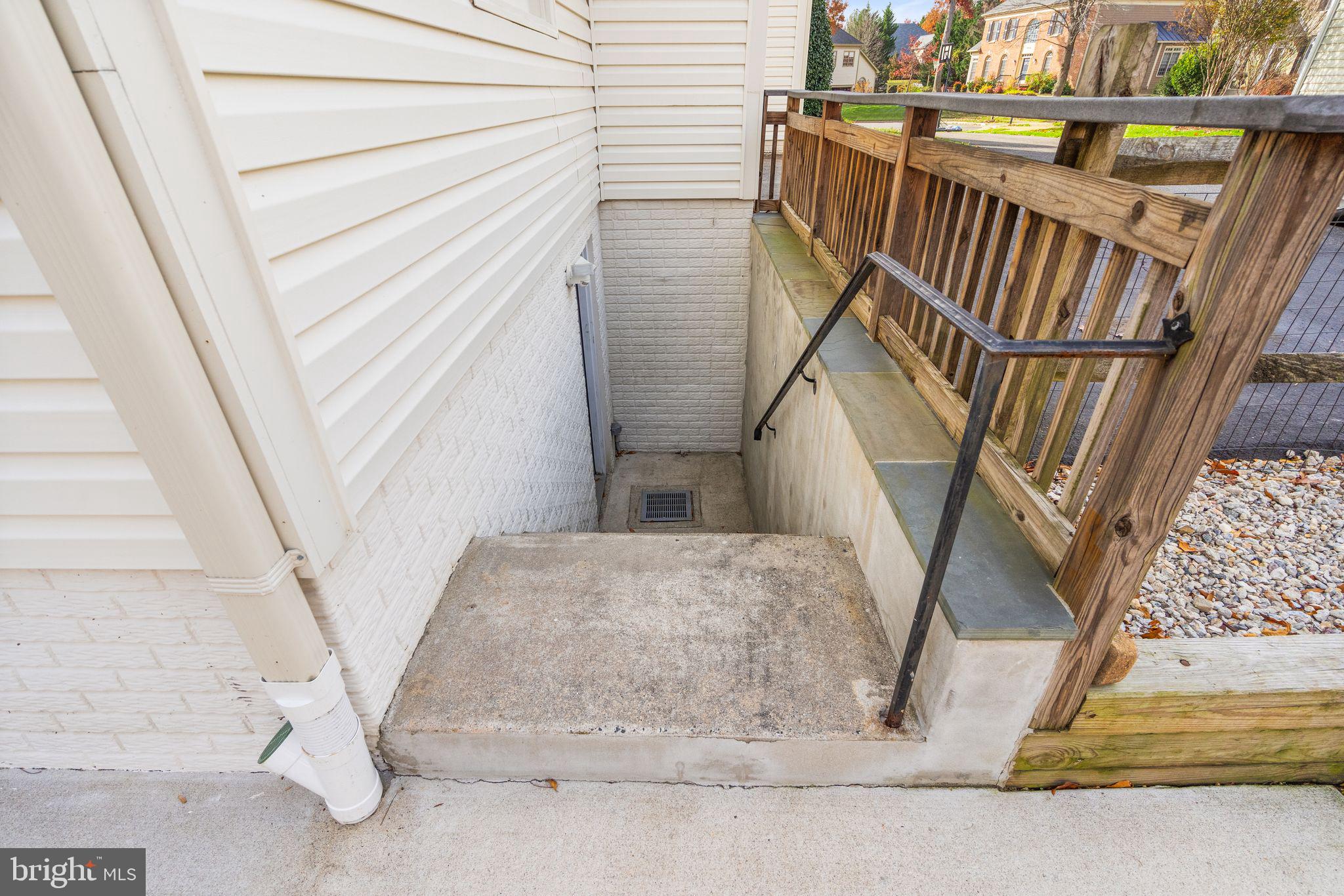 5931 DOROTHY BOLTON COURT