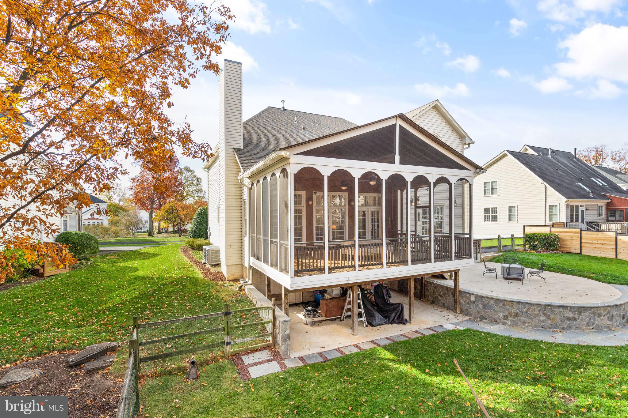 5931 DOROTHY BOLTON COURT