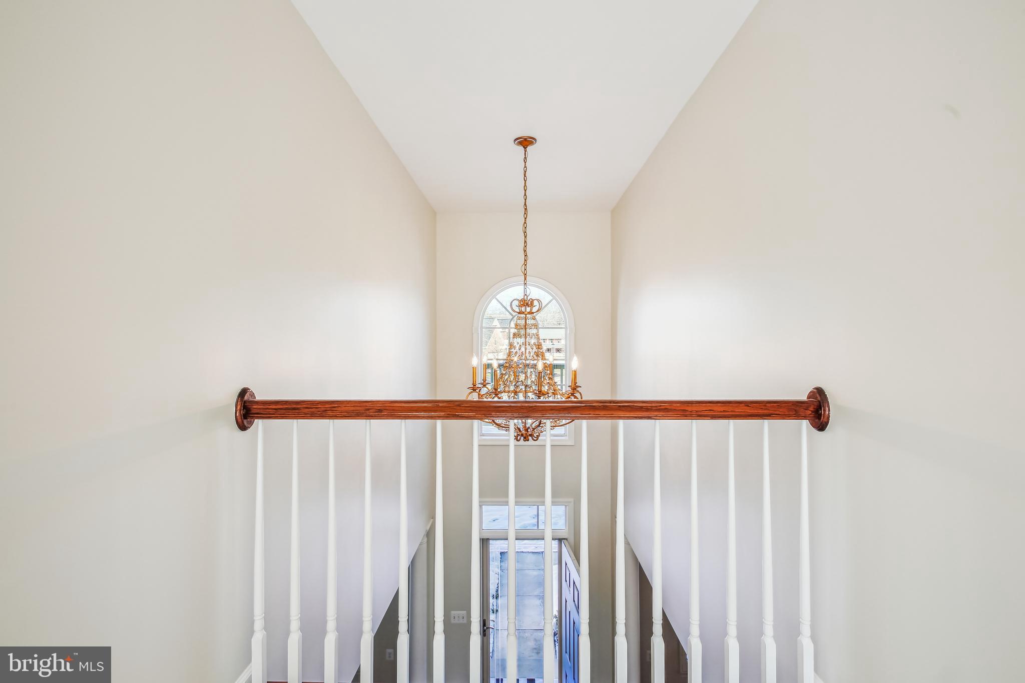 5005 HALLEY FARM COURT