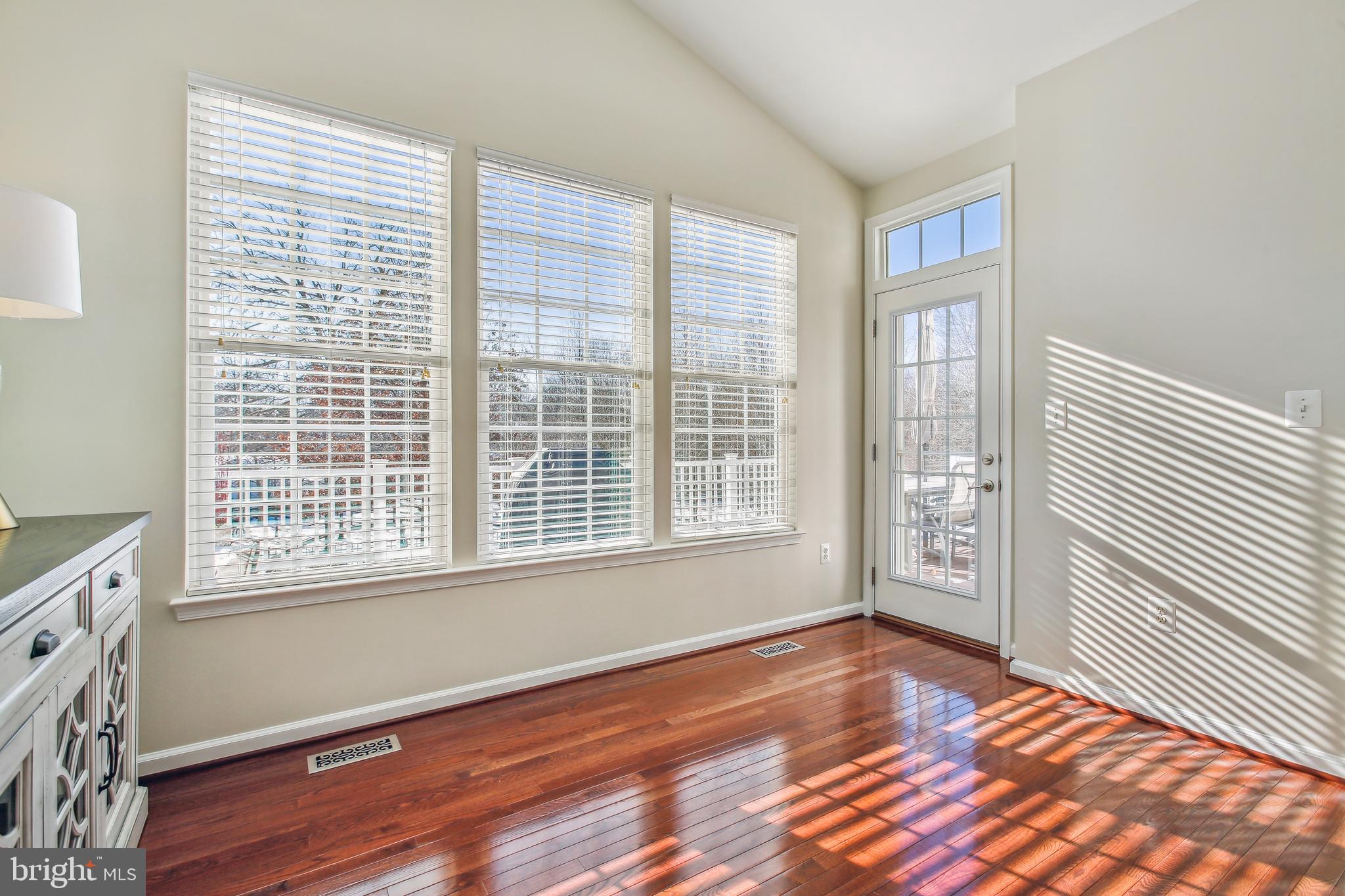 5005 HALLEY FARM COURT